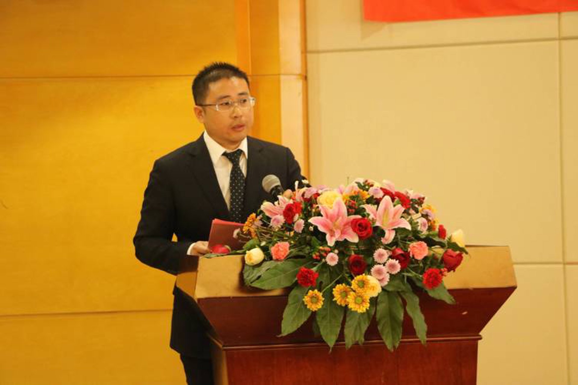 千驰企业集团
